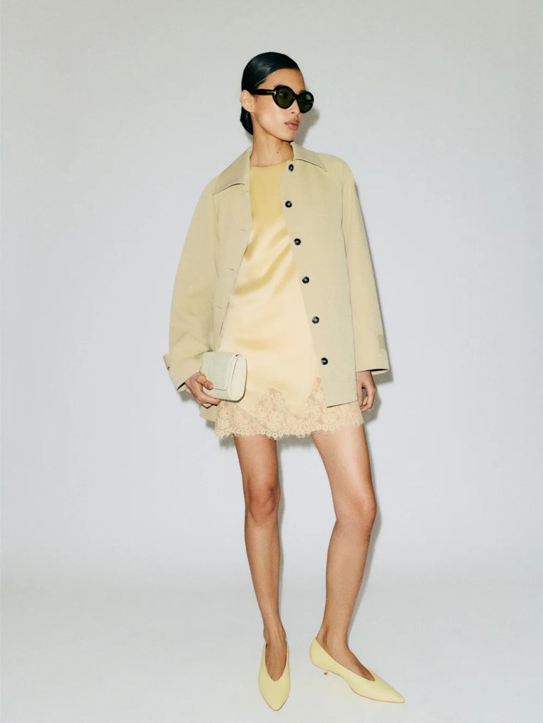 The Chic Guide to Pulling Off the Lace&nbsp;Trend