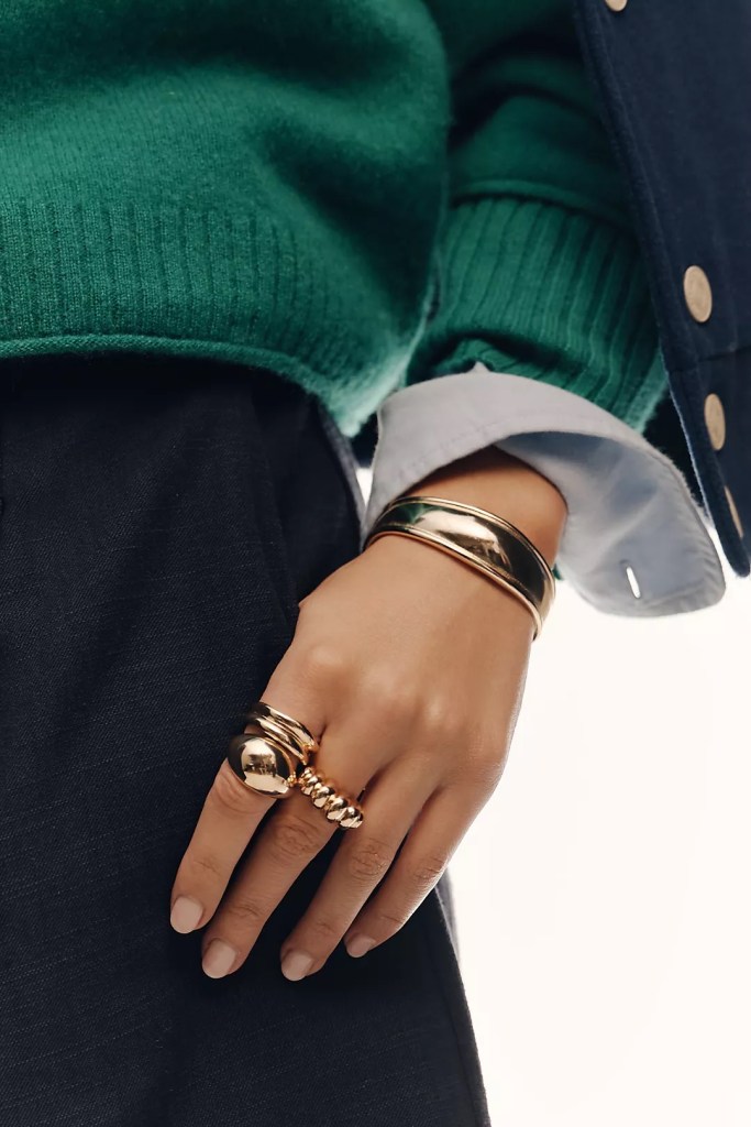 How to Elevate Your Personal Style with&nbsp;Accessories