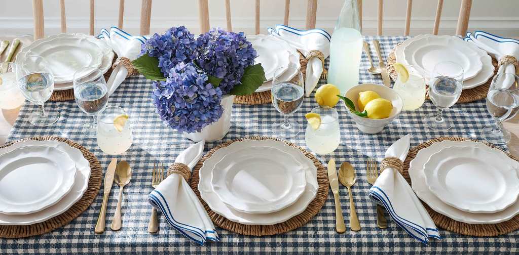 How to Set a Beautiful Table (Without Making It Feel&nbsp;Fussy)