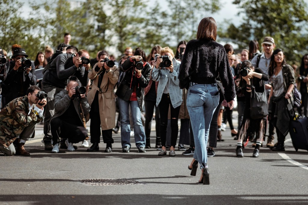 The Stylist Secrets Behind Celebrity Off-Duty&nbsp;Style